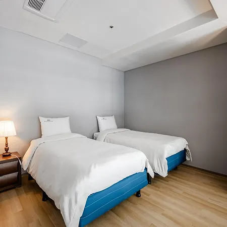 Haeundae Seacloud Hotel Residence Busan Exterior photo