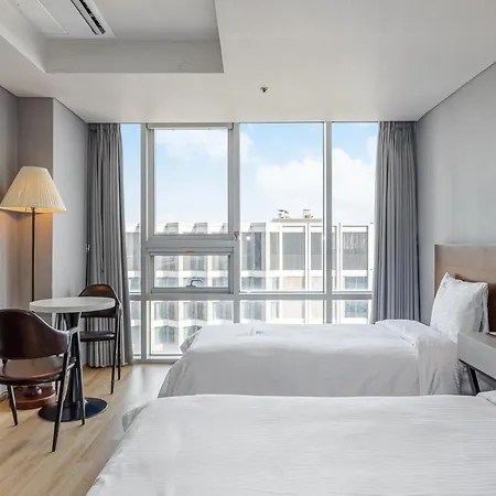 Haeundae Seacloud Hotel Residence Busan Exterior photo