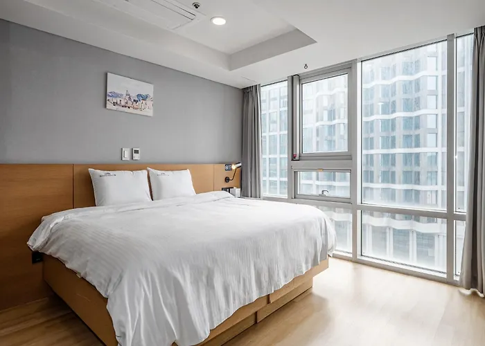Haeundae Seacloud Hotel Residence